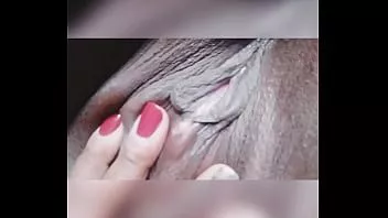 تشغيل BBW خشب الأبنوس اللعب معها كبير الثدي