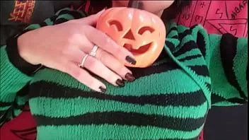 Feliz dia das bruxas com canal chantal