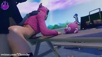 تشغيل سيد يحصل مارس الجنس على طاولة (يجب أن يشاهد)