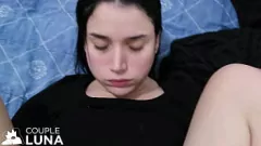 Putar Ibu Rumah Tangga Brasil Gabbie Luna Menjadi Liar dengan Penis Besar dan Menyemprotkan ke Mana Saja!