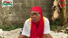 চালান হট ক্রিসমাস ফার্মইয়ার্ড রম্প: অপেশাদার খোকামনি কালো মোরগ কামনা করে