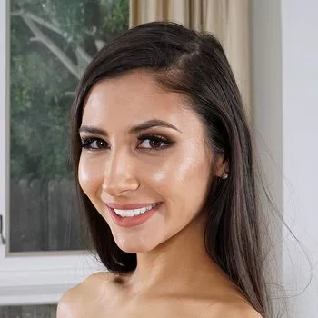 Star du porno Gianna Dior