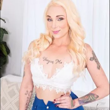 Gwiazda porno Alexis Andrews